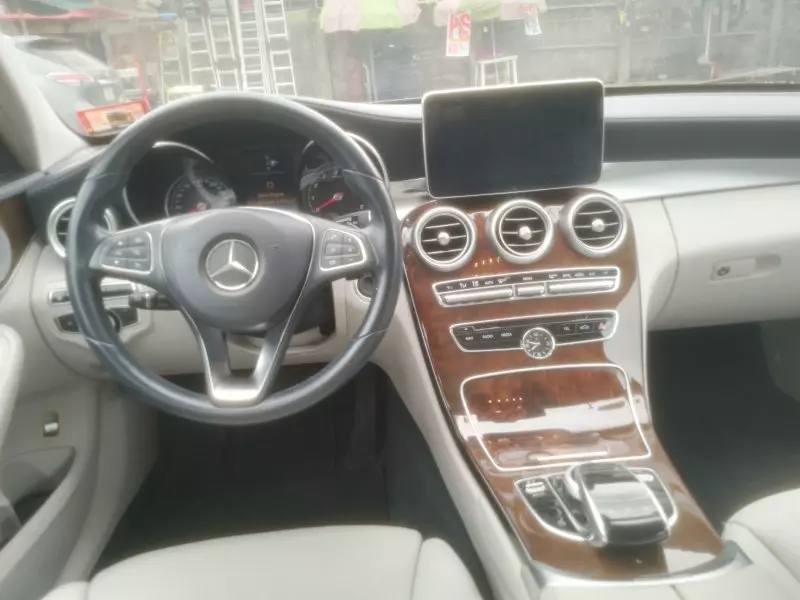 Mercedes-Benz C 300   - 2016