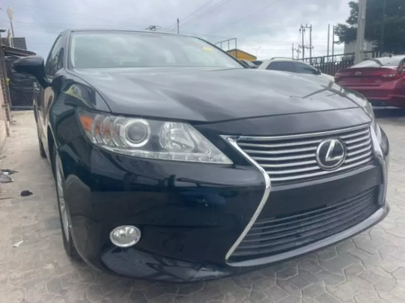 Lexus ES 350   - 2013