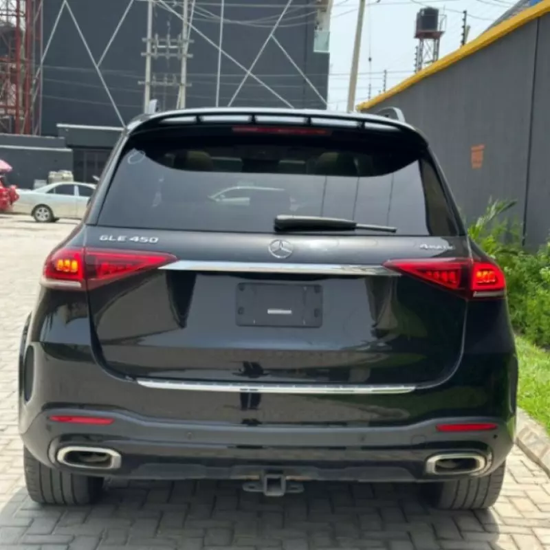 Mercedes-Benz GLE-Class   - 2022