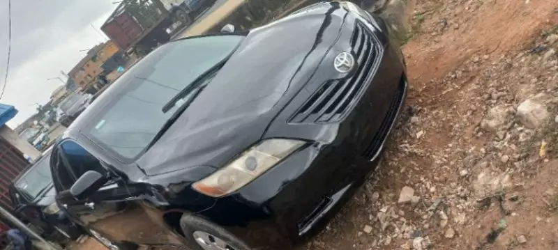 Toyota Camry   - 2008