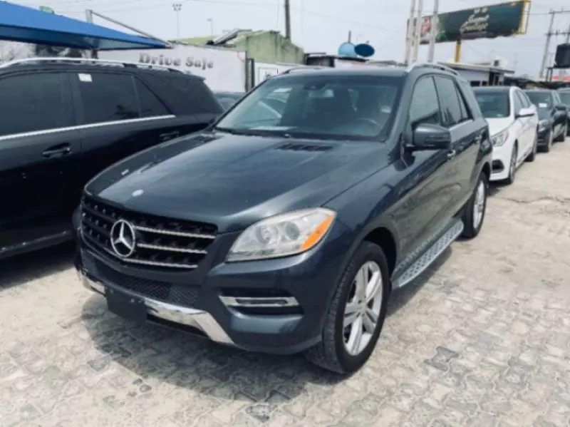 Mercedes-Benz ML-Class   - 2015