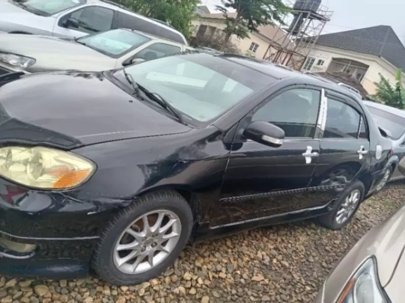 Toyota Corolla   - 2006