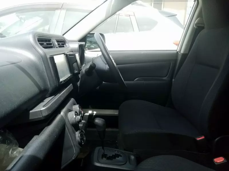 Toyota Probox    - 2015