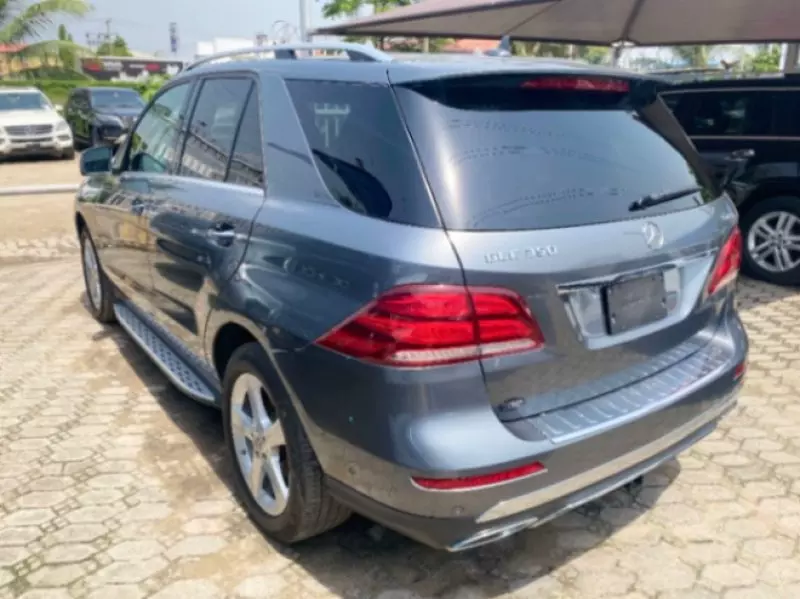 Mercedes-Benz GLE 350