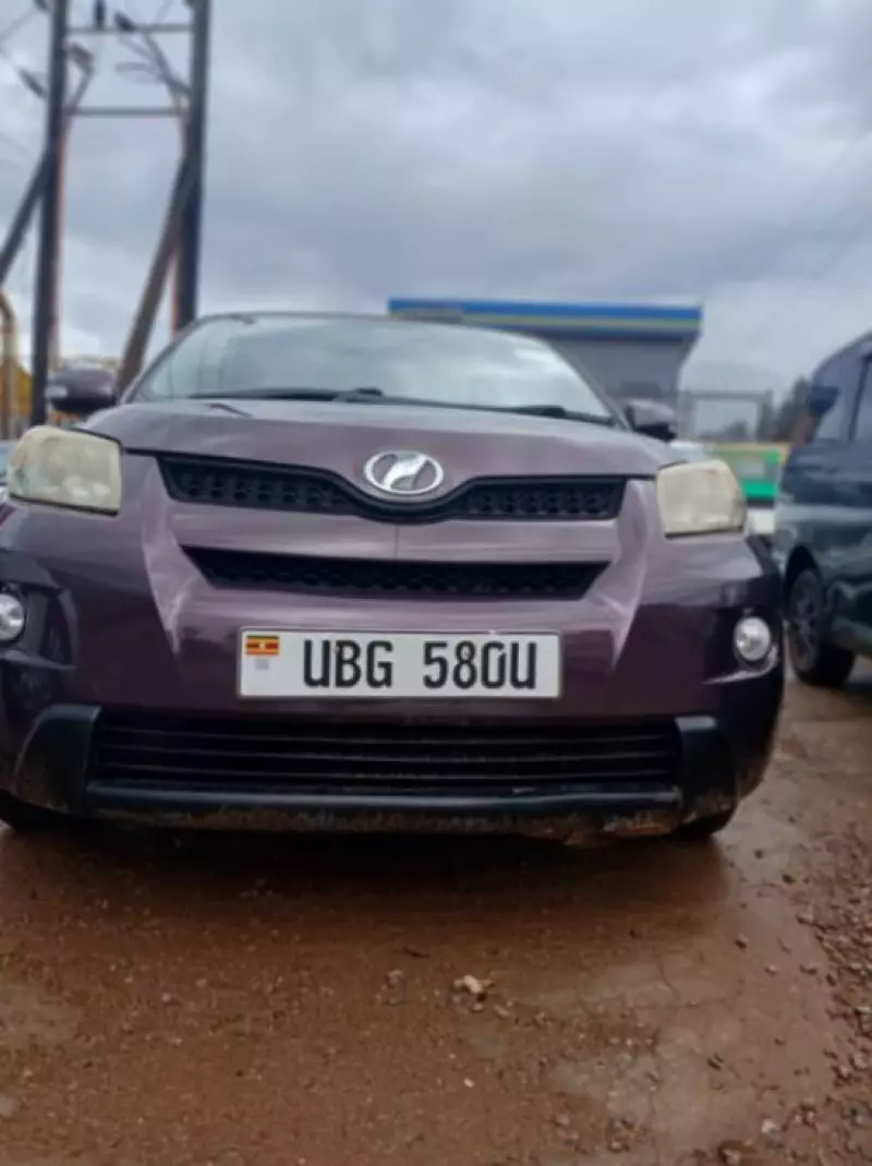 Toyota Ist    - 2007