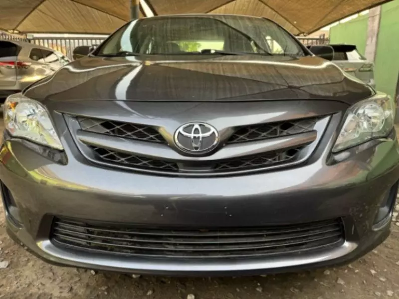 Toyota corolla   - 2012