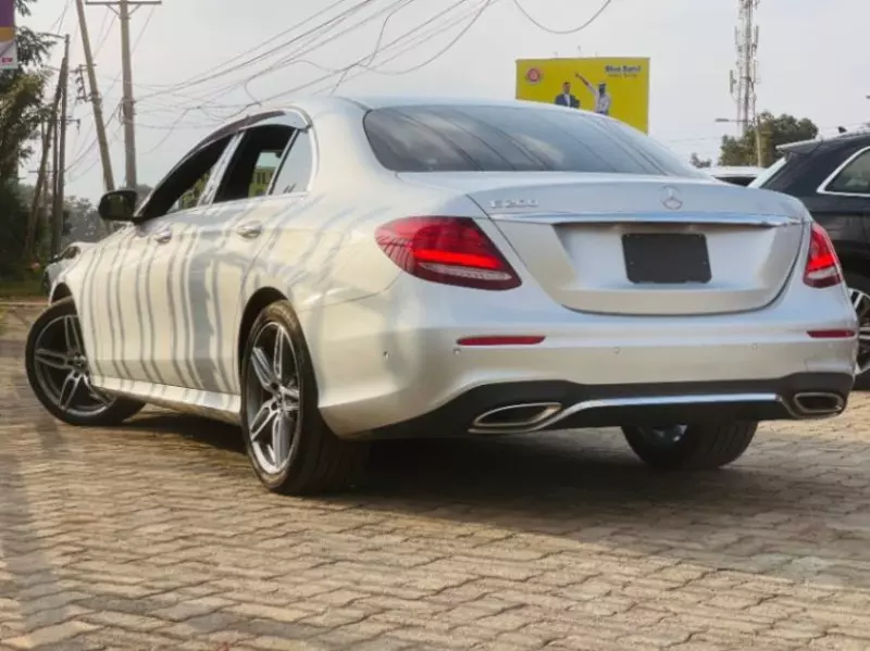 Mercedes-Benz E 200   - 2018