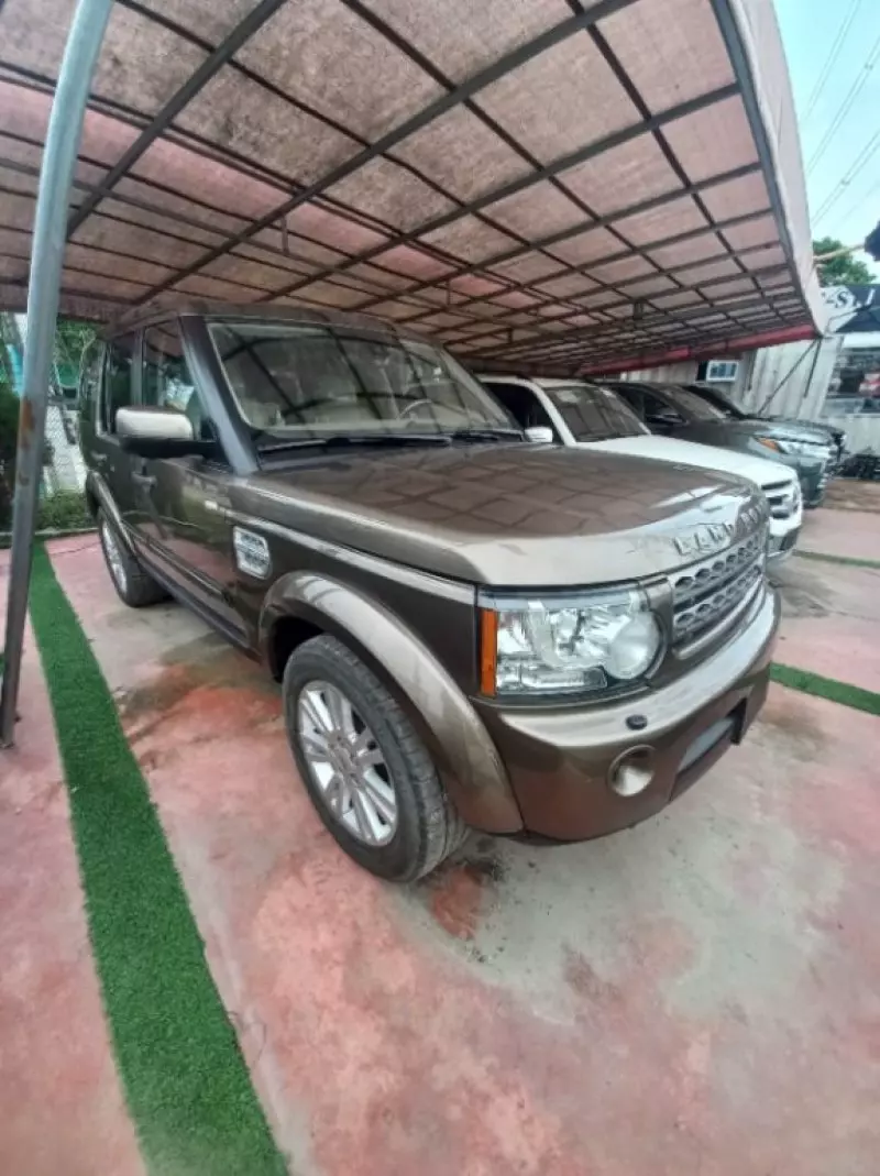 Land Rover LR 4   - 2011