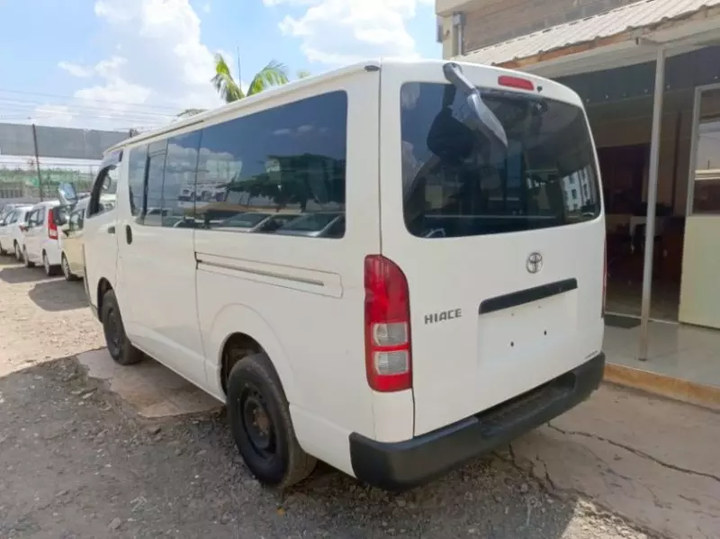 Toyota Hiace   - 2008
