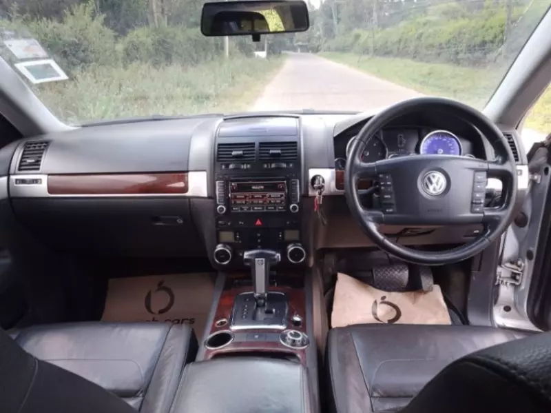 Volkswagen Touareg   - 2008