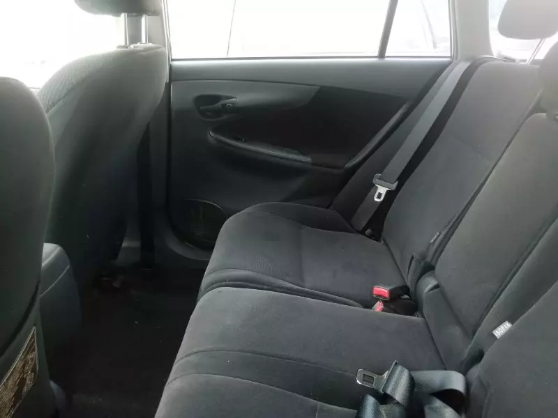 Toyota Fielder    - 2011
