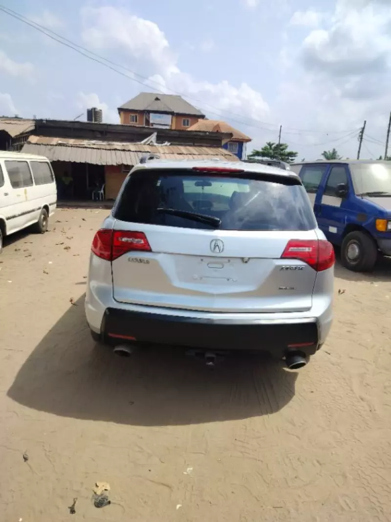 Acura MDX   - 2008