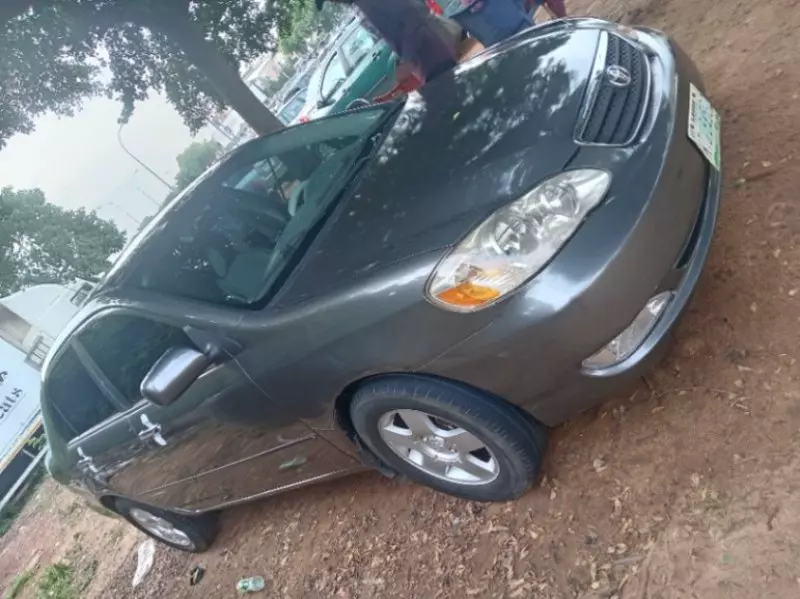 Toyota Corolla   -