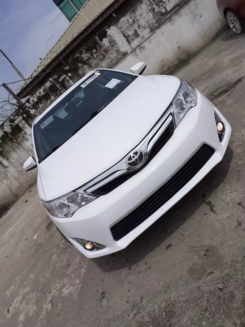 Toyota Camry   - 2013