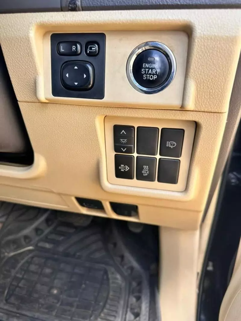 Toyota Landcruiser prado TX   - 2015