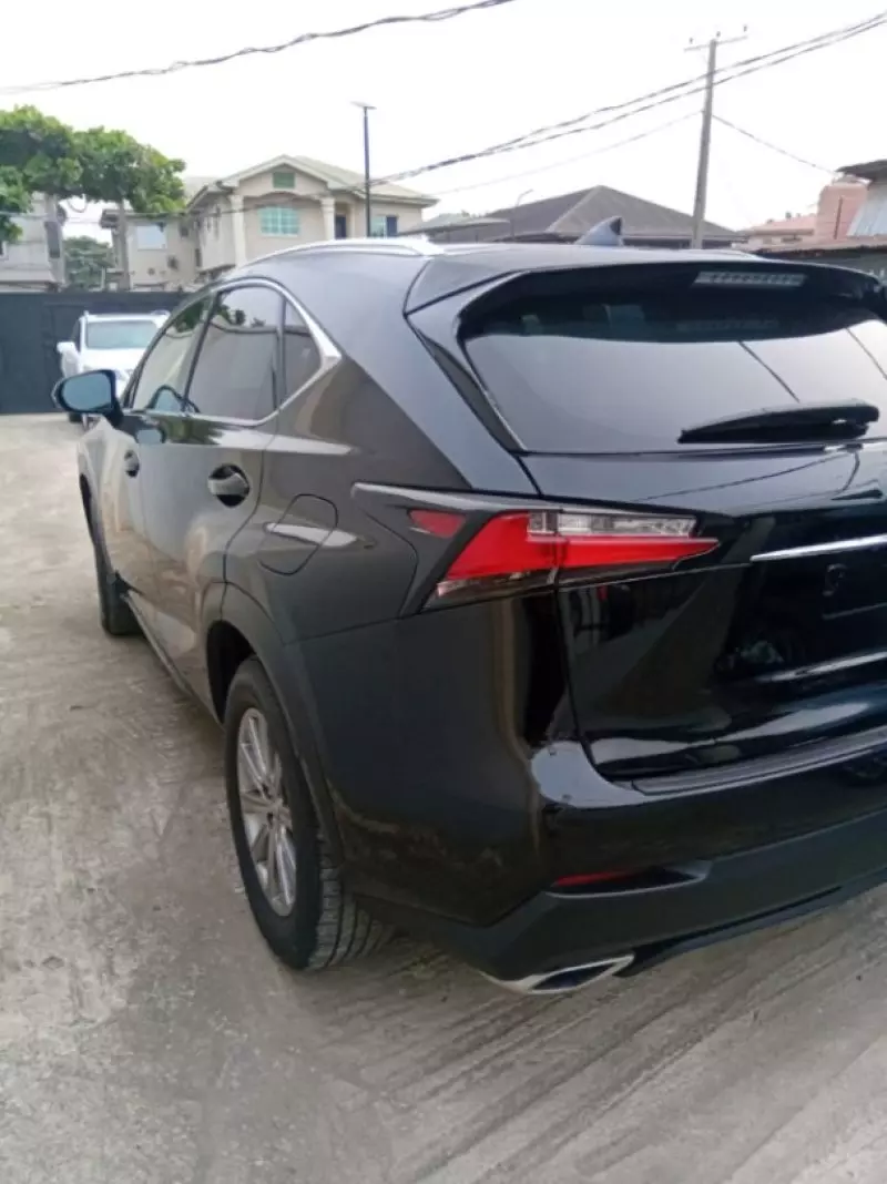 Lexus NX - 2016
