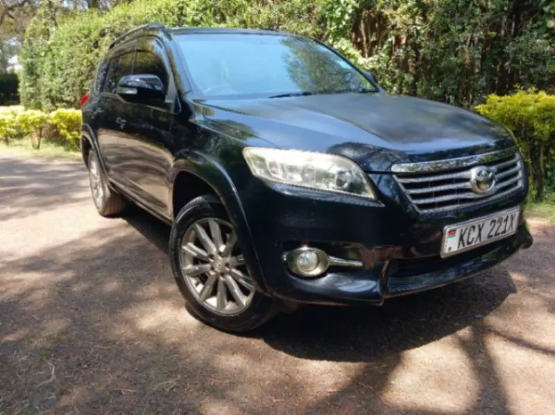 Toyota Vanguard    - 2013