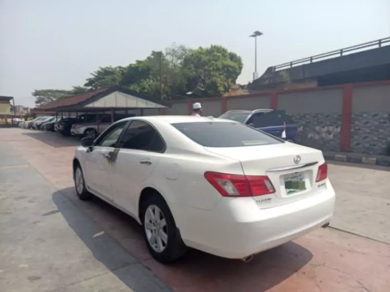 Lexus ES 350
