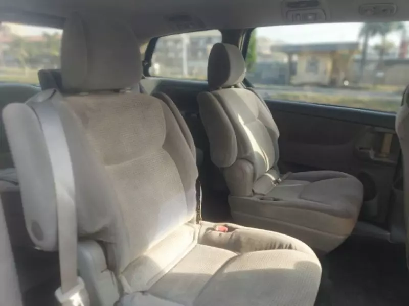 Toyota Sienna   - 2009