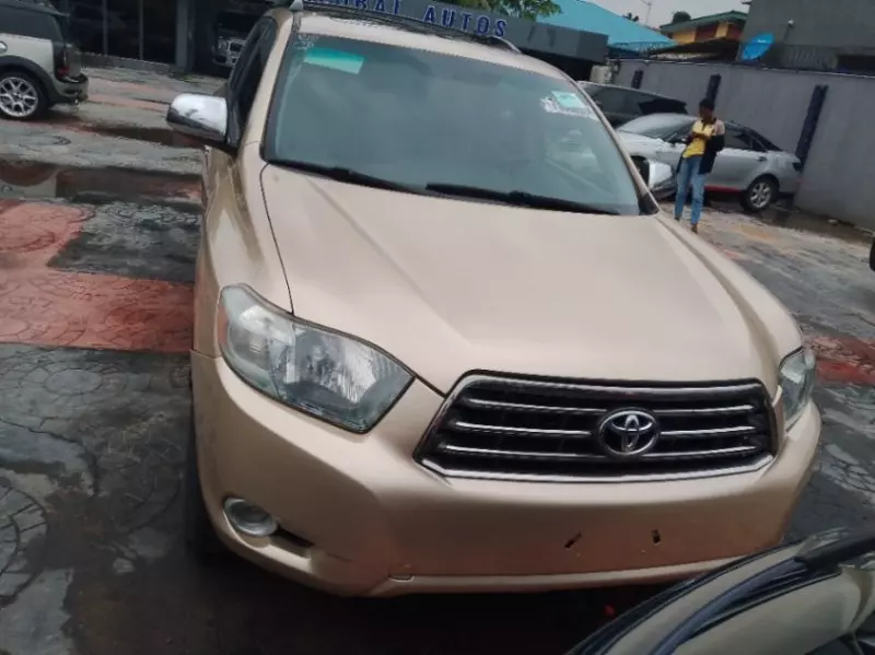 Toyota Highlander   - 2008