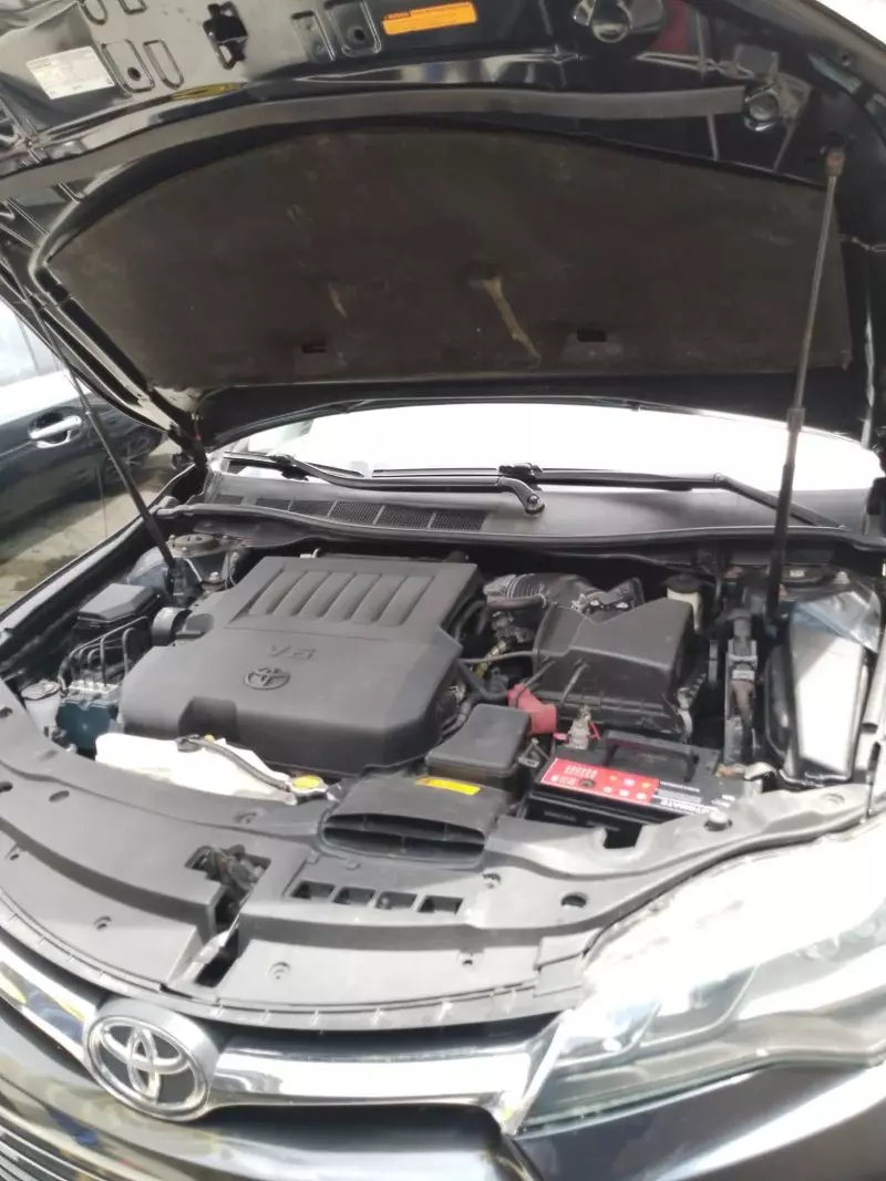 Toyota Camry   - 2015