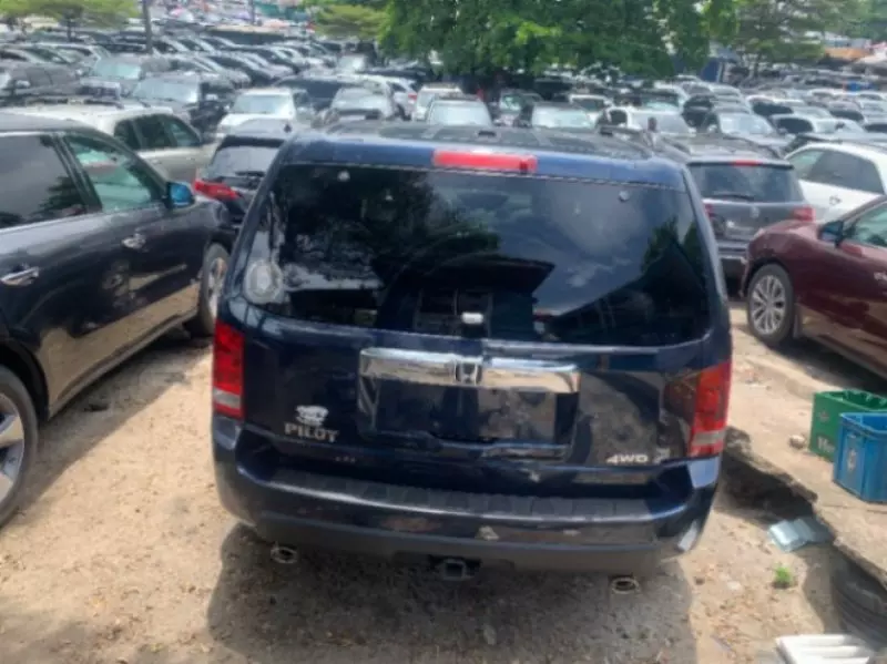 Honda Pilot   - 2011
