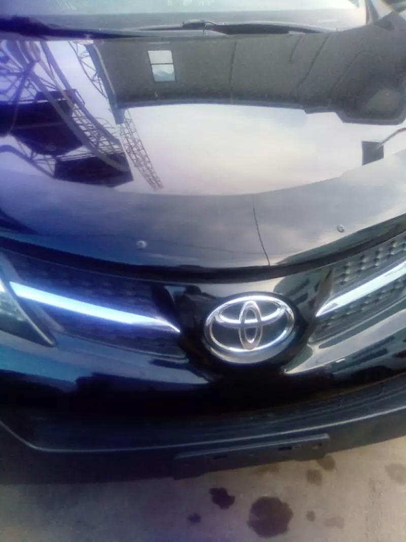 Toyota Venza   - 2013