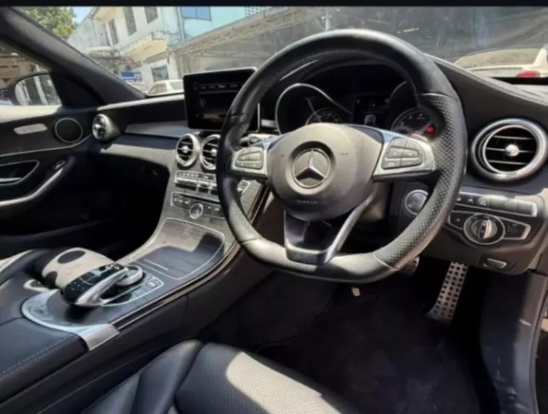 Mercedes-Benz C-class