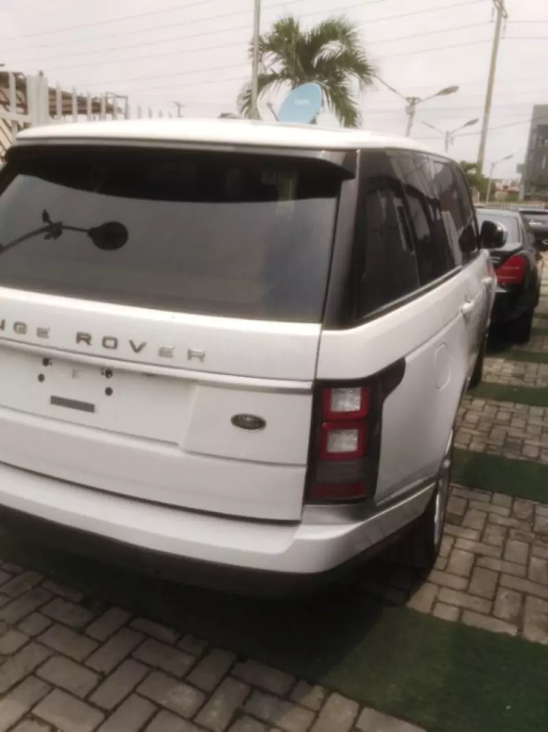 Land Rover Range Rover   - 2015