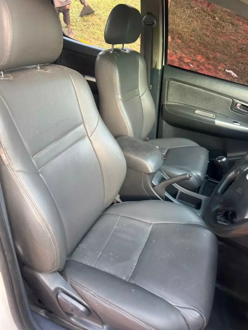 Toyota Hilux    - 2018