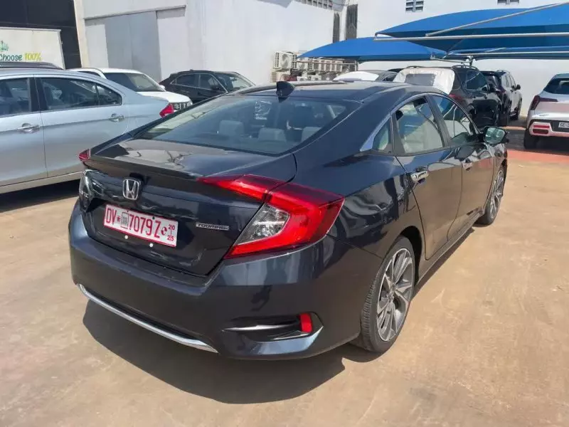 Honda Civic   - 2019