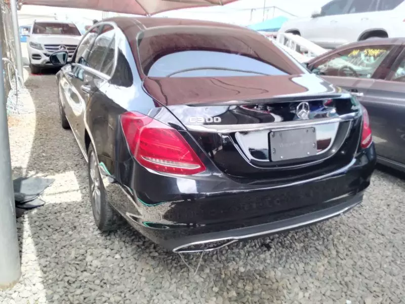 Mercedes-Benz C 300   - 2017