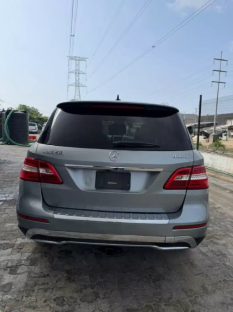Mercedes-Benz ML 350 - 2015