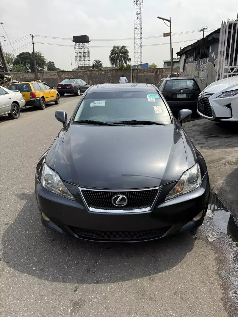 Lexus IS 300   - 2008