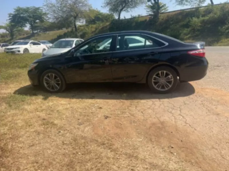 Toyota Camry   - 2017