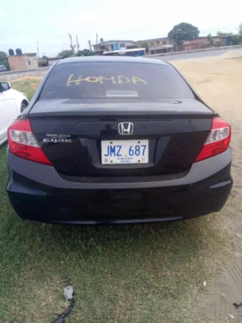 Honda Civic   - 2012