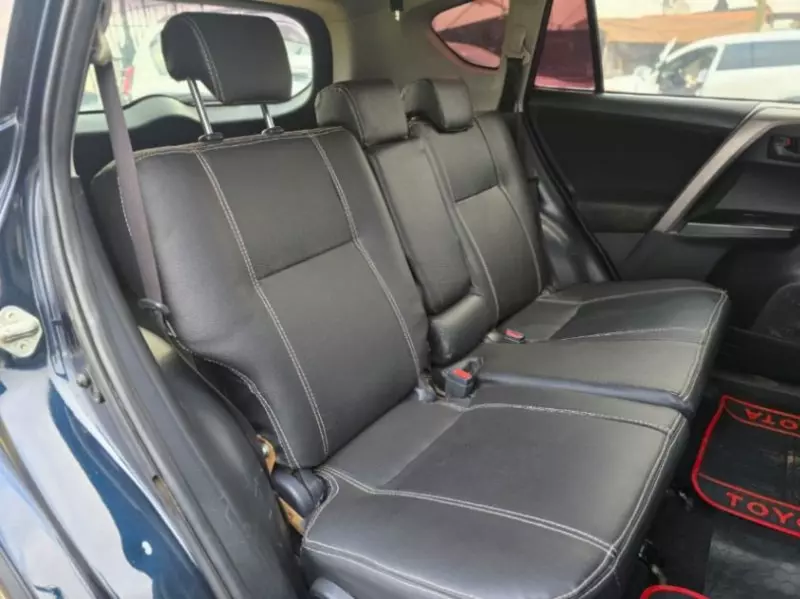 Toyota Rav4   - 2017
