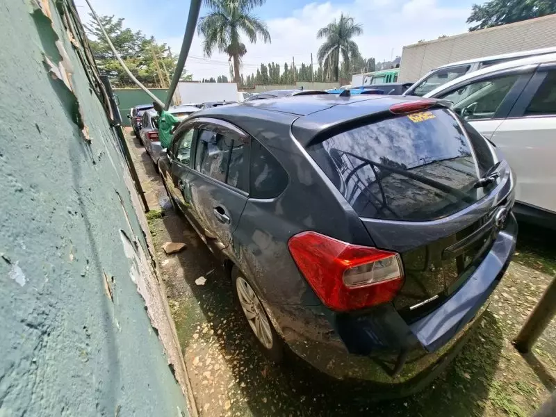 Subaru Impreza   - 2014