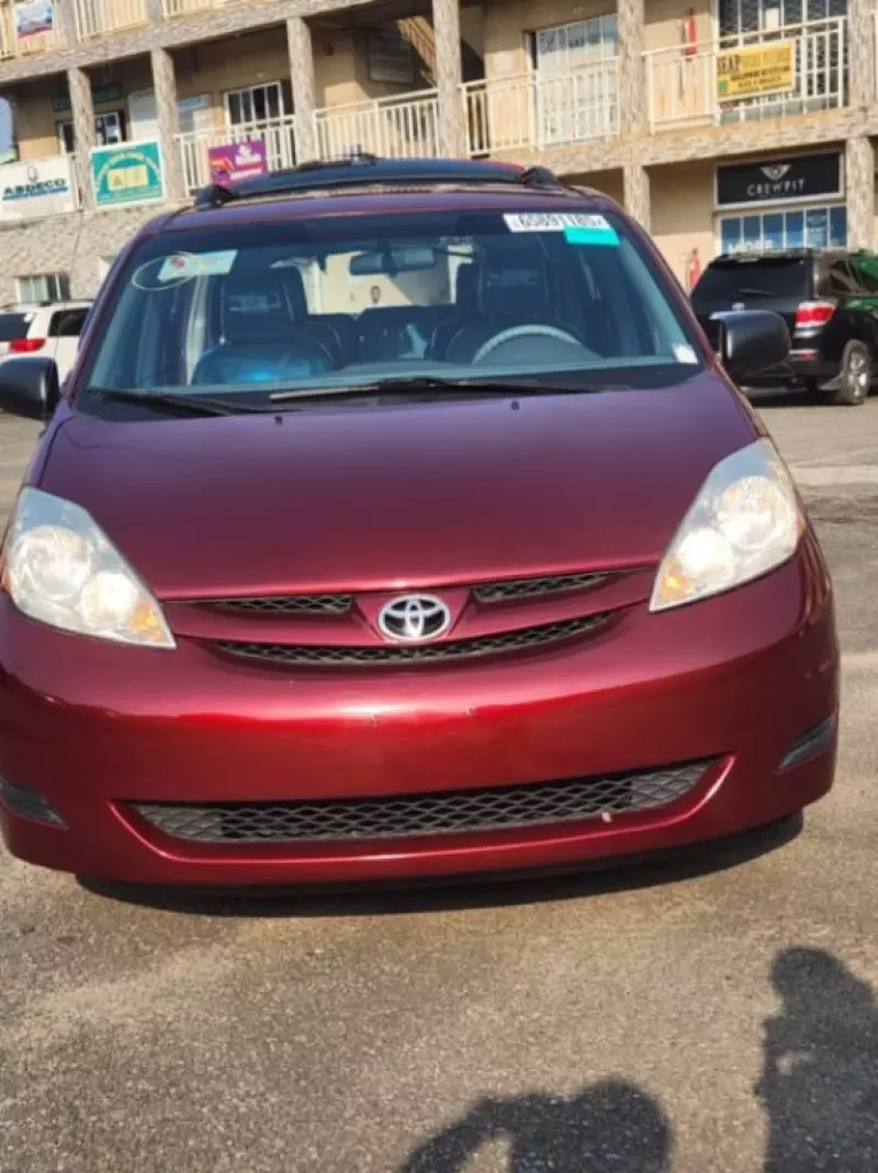Toyota Sienna