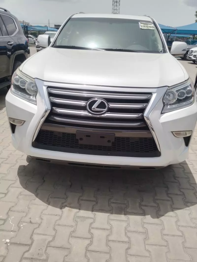 Lexus GX 460   - 2017