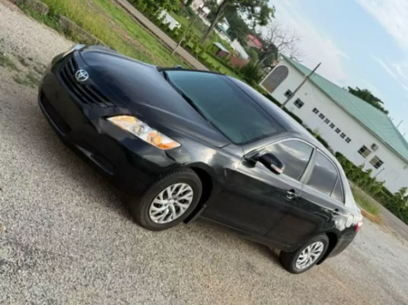 Toyota Camry   - 2007
