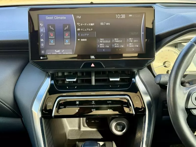 Toyota Harrier   - 2020