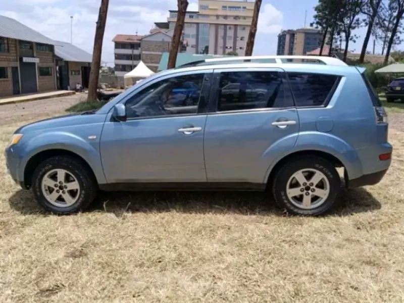 Mitsubishi OUTLANDER   - 2008
