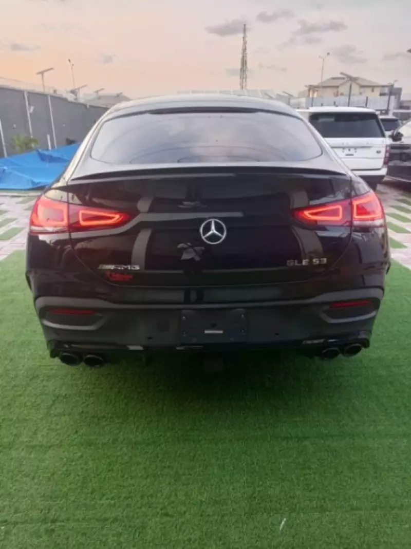 Mercedes-Benz GLE 53 AMG   - 2021