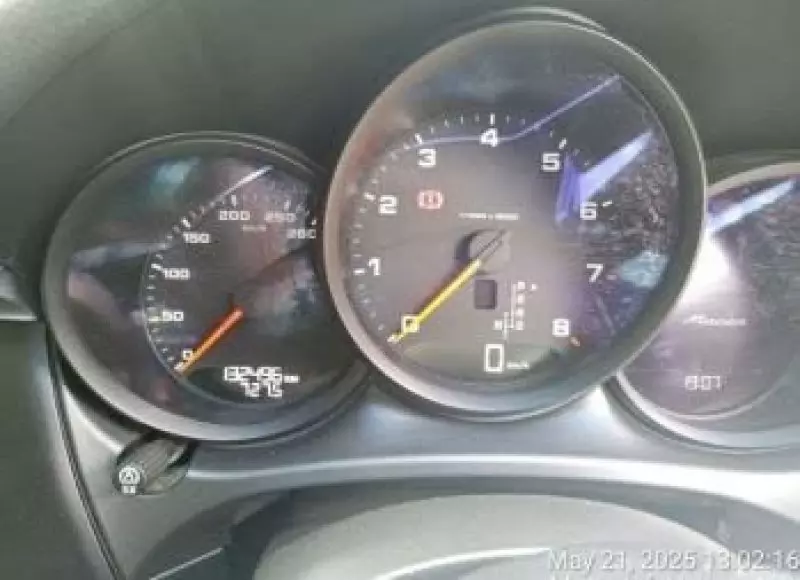 PORSCHE Macan   - 2015