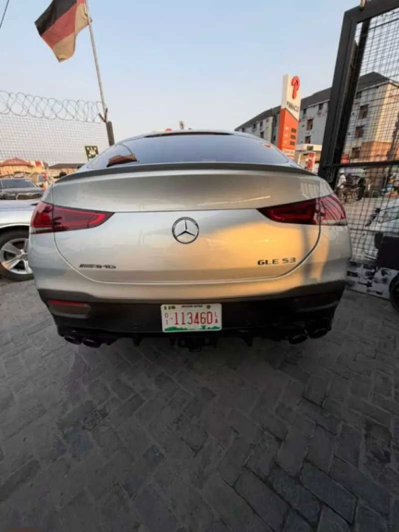 Mercedes-Benz GLE-Class   - 2021