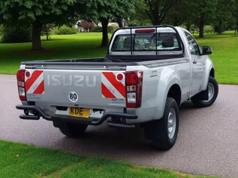 Isuzu D-Max   - 2021