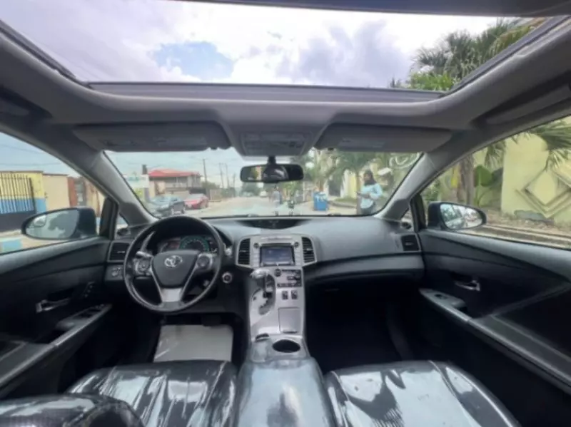 Toyota Venza   - 2015