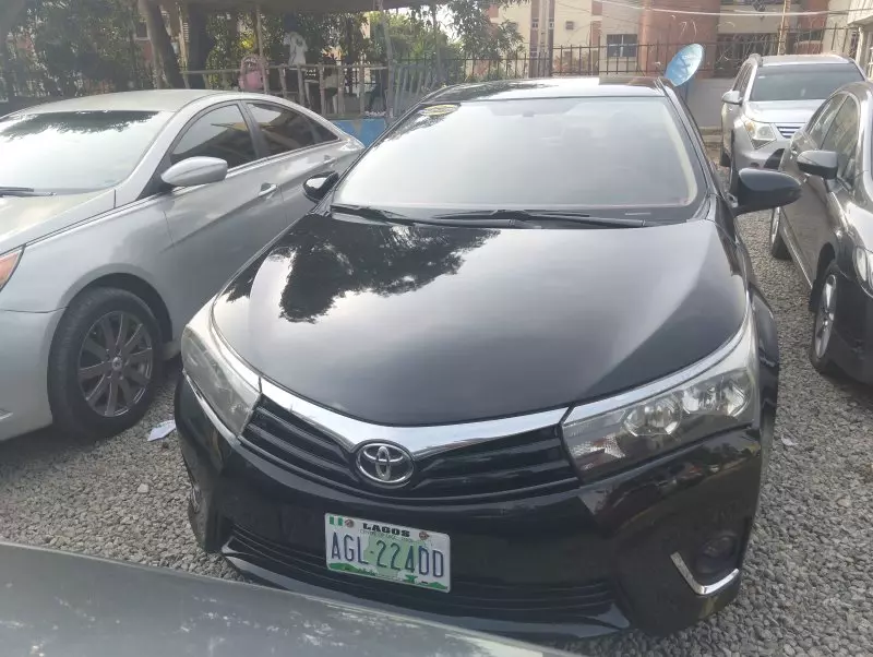Toyota Corolla   - 2014
