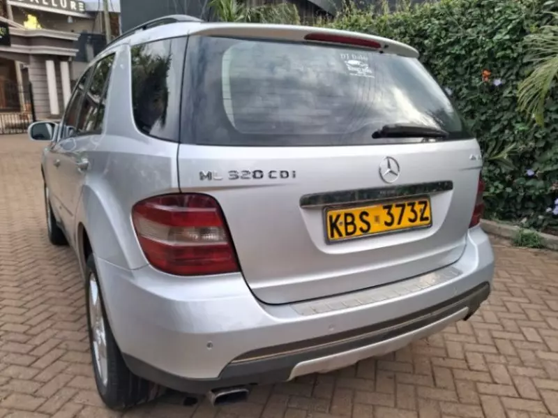 Mercedes-Benz S 320   - 2005